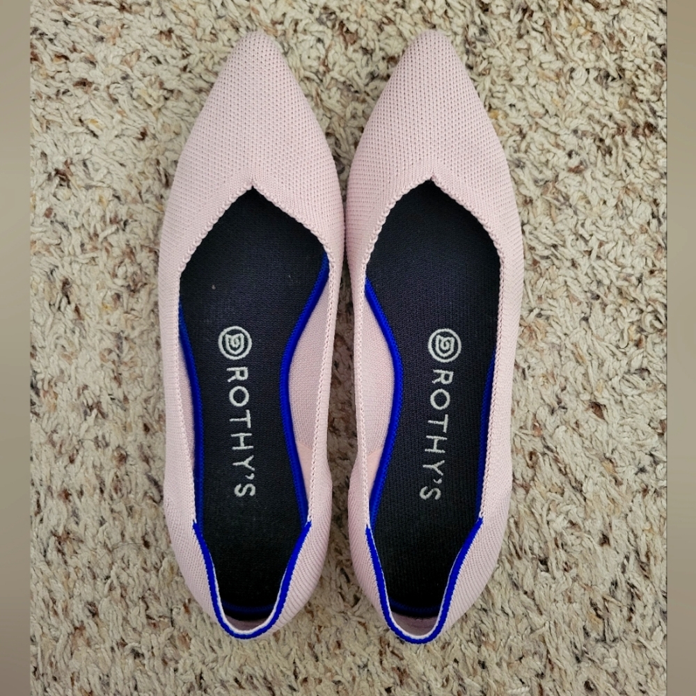 Rothy's point size 8, Petal pink